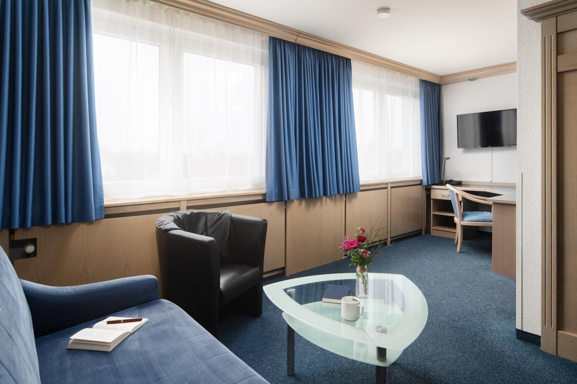 Best Western Hotel Heide Superior Oldenburg Buitenkant foto