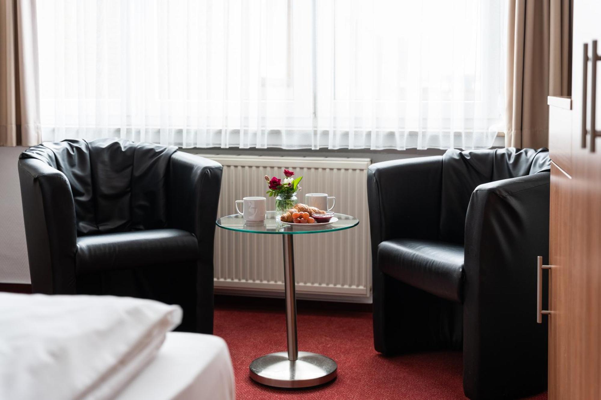 Best Western Hotel Heide Superior Oldenburg Buitenkant foto