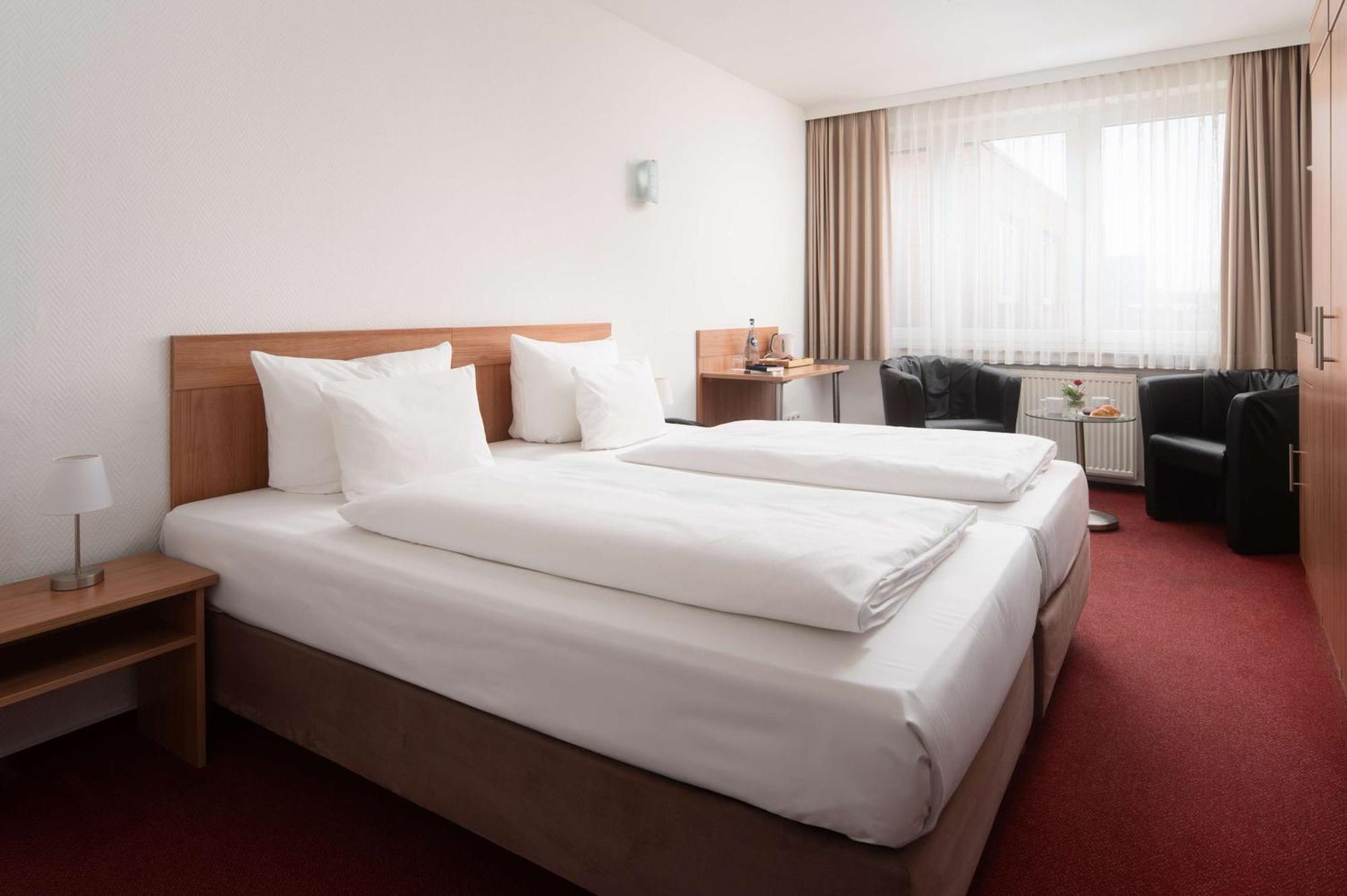 Best Western Hotel Heide Superior Oldenburg Buitenkant foto