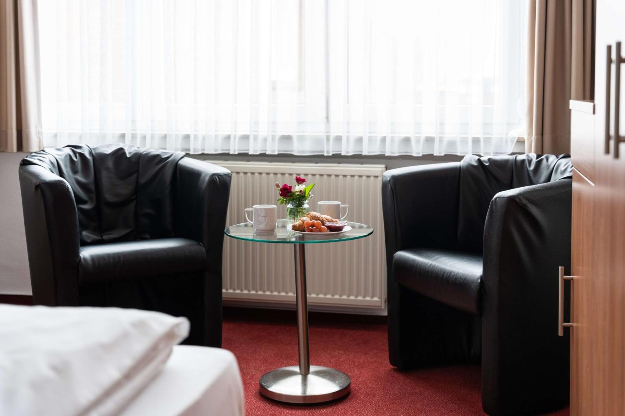 Best Western Hotel Heide Superior Oldenburg Buitenkant foto