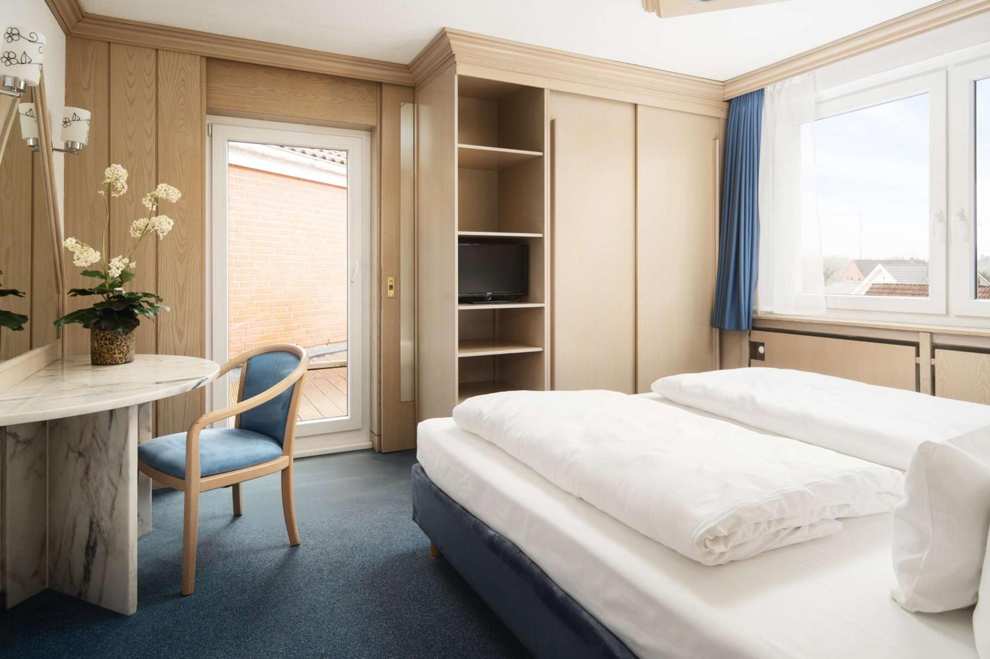 Best Western Hotel Heide Superior Oldenburg Buitenkant foto