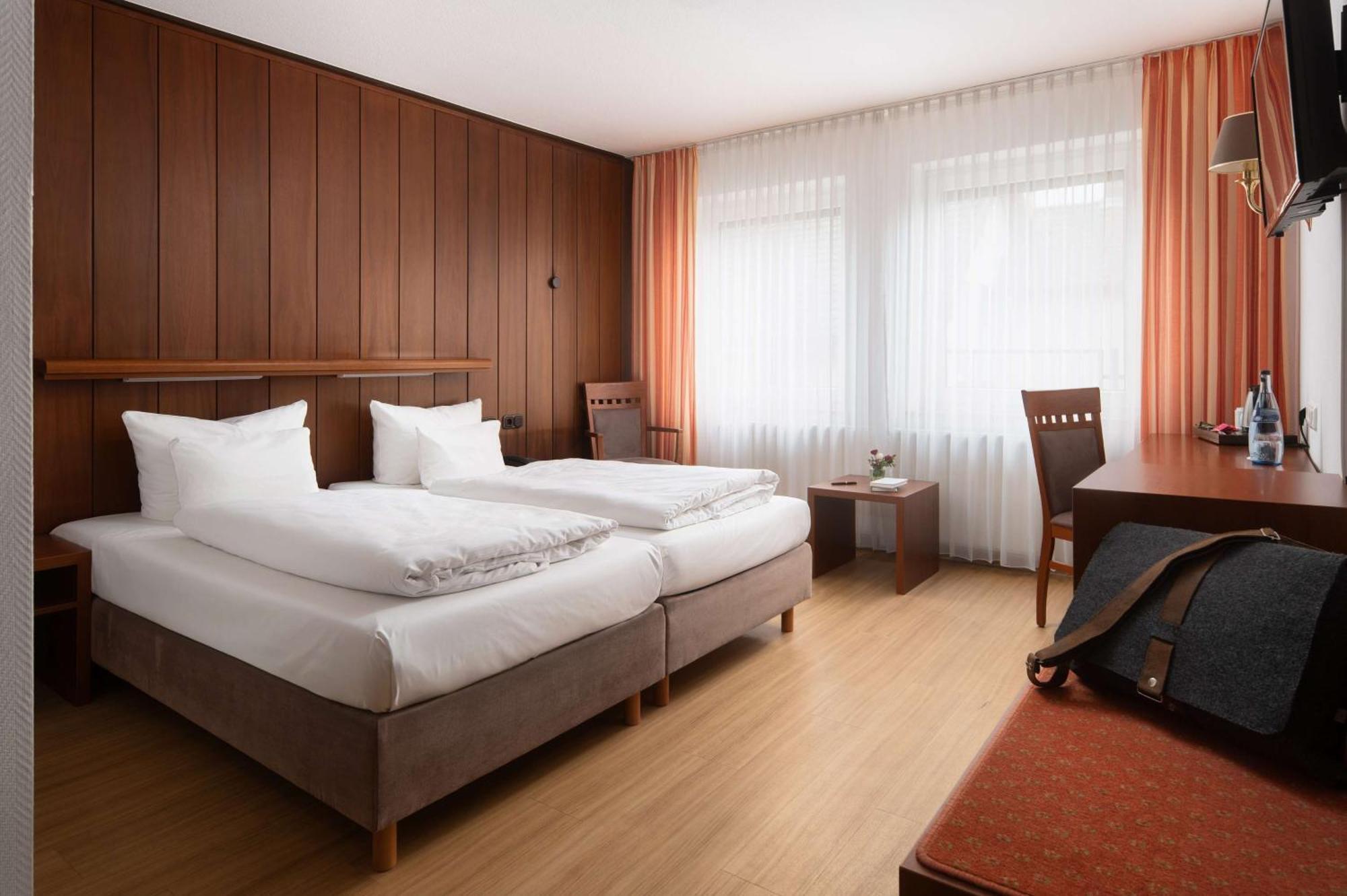Best Western Hotel Heide Superior Oldenburg Buitenkant foto